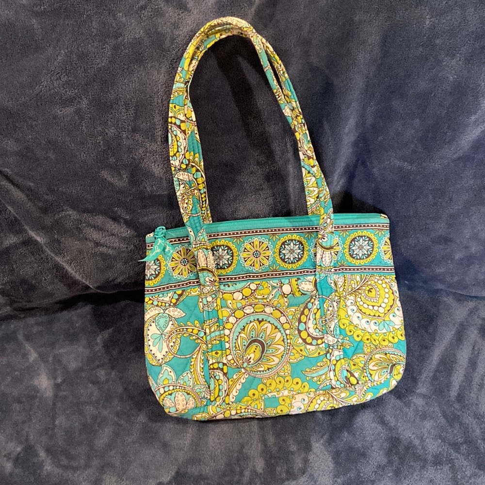 Vera Bradley Little Betsy Purse in Peacock Pattern